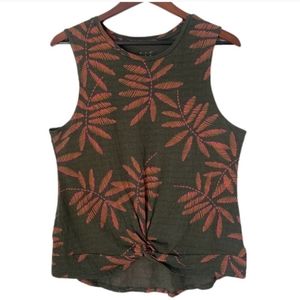 A New Day Front Knot Leaf Print Tank Top